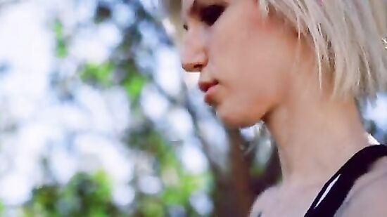 Брутал просто разрывает трусики на девке вовремя жесткого секса