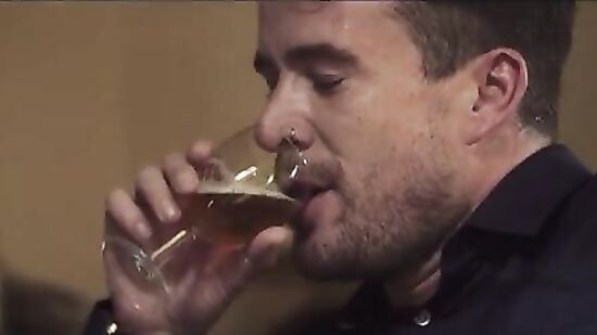 Влюбленная парочка идеально проводит этот вечер