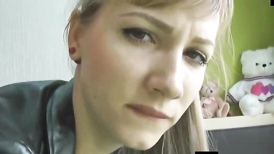 Трахнул путану и кончил в киску перед тем как отпустить на работу