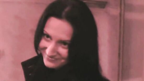 Русская студентка настолько нуждается в деньгах что готова давать пикаперам за деньги