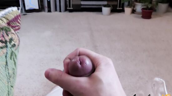 Сестра спалила брата на дрочке и дала ему выебать себя