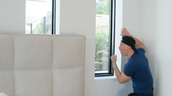 Захотелось изменить девушке с настоящей-опытной шлюшкой