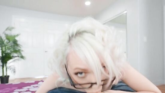 Зашел к девушке в гости и изменил ей с её сводной сестрой