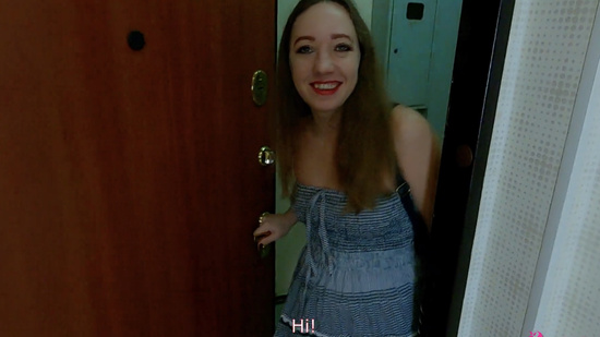 Зашла к чужому мужу в гости и соблазнила на секс, пока его жены нет дома