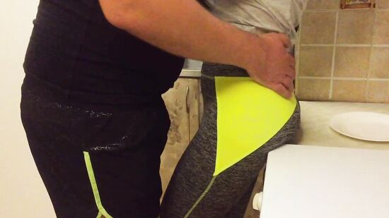 Захотела изменить, пока муж с друзьями на рыбалке - реальное с разговором