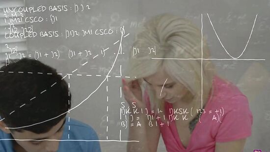 Сводная сестра студентка, сделала парню приятно и он ей тоже