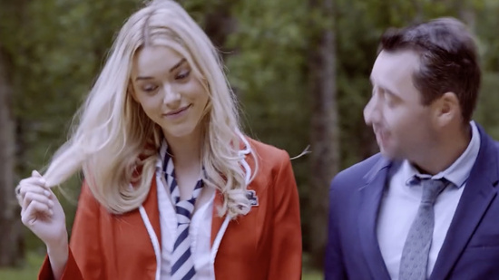 Одна из самых красивых студенток колледжа занимается сексом с премодами