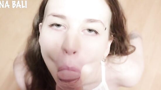 Чего хотела то? ООуу, а что ты тут делаешь?...