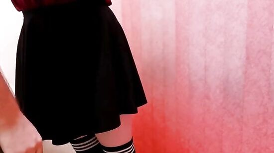 Зашла к другу помочь подготовится к сессии и дала трахнуть себя на столе