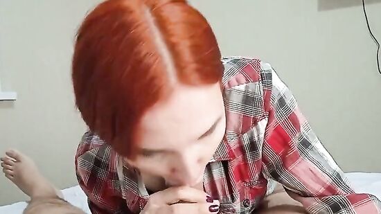 Русская женщина любит сосать и рассказывает как делать это - правильно!