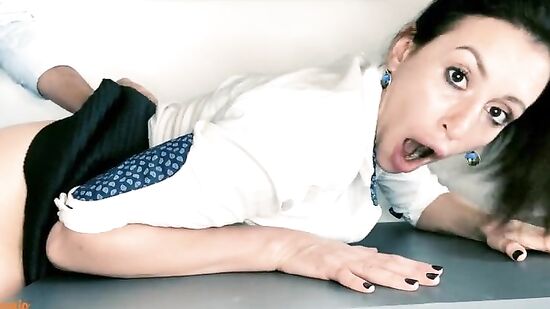 Секретарша изменяет мужу с красивым членом босса