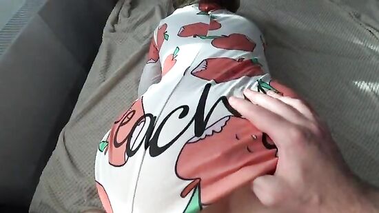 Девушка с шикарной-пышной грудью скачет на члене с самого утра