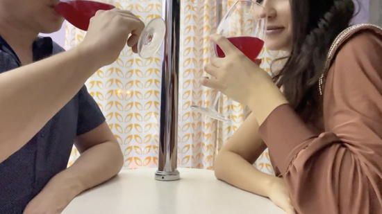 Пригласил девушку на свидание, угостил алкоголем и трахнул после этого