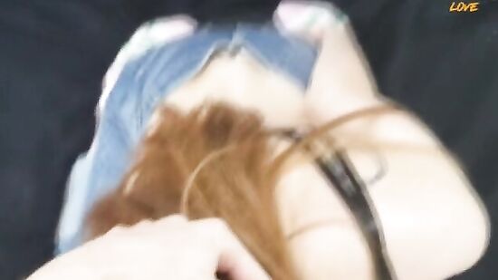 Русская девушка пришла на свой самый первый порно кастинг