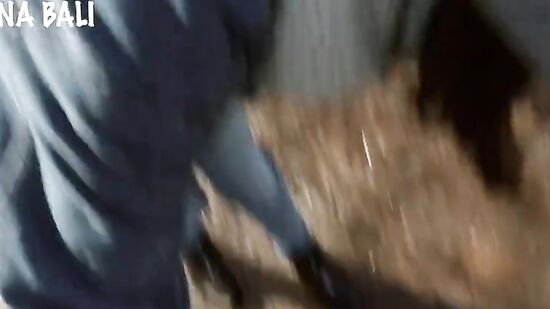 Купила самокат и сразу же заехала на нем в случайного прохожего