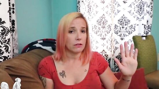 Сводный брат довел сестру до оргазма, пока она не в отношениях