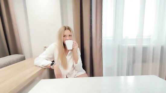 Пасынок удивляет мачеху всё больше и больше...