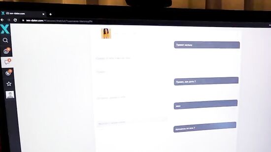 Привет, а в жизни ты еще красивие чем на фотке.. Только познакомились в интернете и сразу секс!