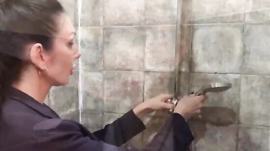 Секс с милфой со спермой ей в ротик