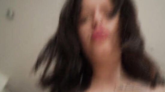 Реальный секс в отеле с Никой и её парнем