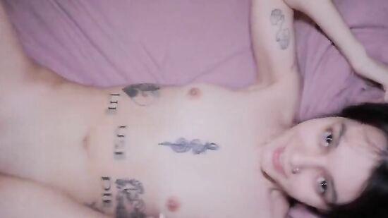 Готов лизать своей милой девушке с утра до вечера