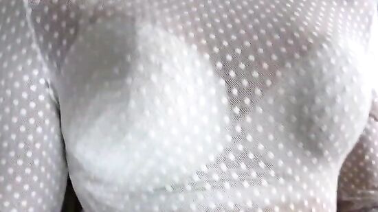 Похотливая студентка соблазняет товарища на секс