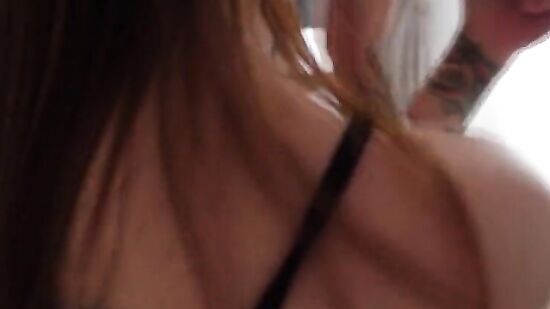 Здрасте... Доставочка - Жена изменила мужу с доставщиком