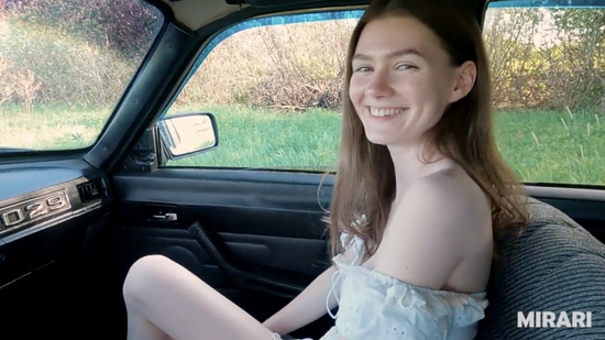 Может здесь и потрахаемся?? - Покатал на Волге русскую девушку, а потом трахнул на природе...