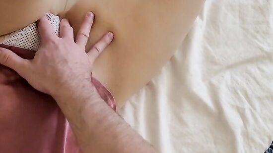 Приятное утро - это когда трахаешь возбужденную женушку