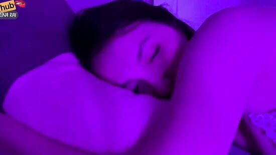 Мачеха была без трусов, а пасынок всё видел