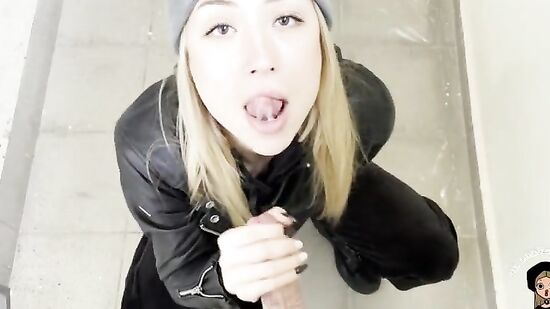 Колька мне изменил.. представляешь? - Да ну нахрен...