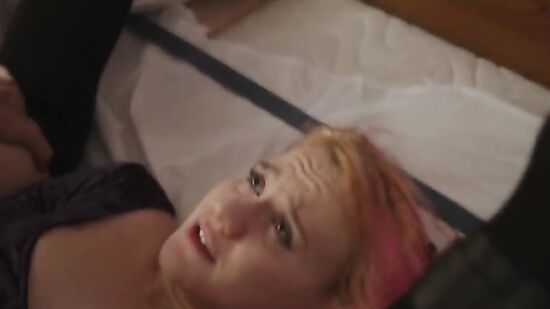 Моя девушка кончает от куни и анала