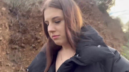 Глубокий минет! Девушка решила сделать парню глубокий минет в красивом месте