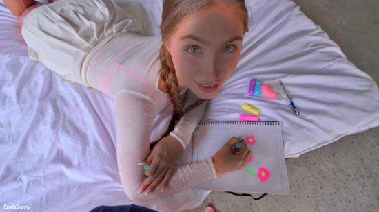 Сводная сестра научилась делать идеальный минет