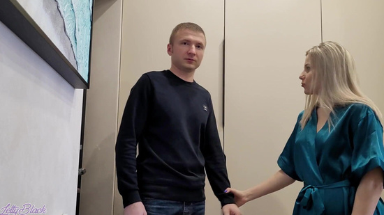 Мамка моей девушки захотела секса