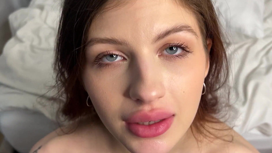 Получила на День Рождения не только пиццу, но и кое-что еще