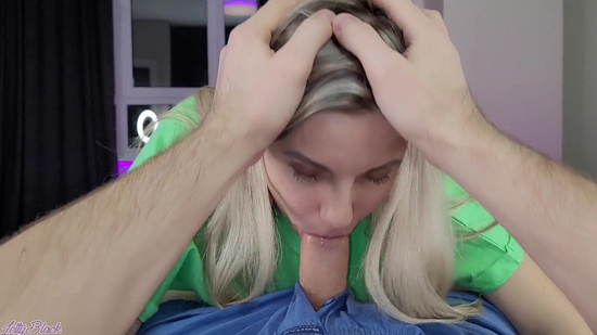 Мачеха изменяет с пасынком, пока муж в командировке