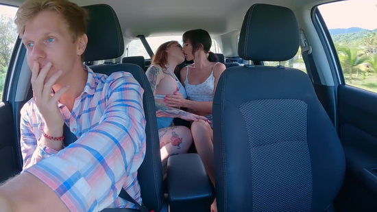 Секс на природе и в машине с двойным кремпаем