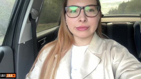 Весенняя прогулка на природе закончилась домашним сексом