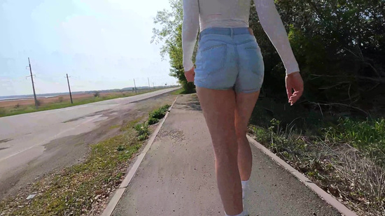 У меня вот денег нет, мне хотя бы рублей 500..